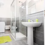 דירה Casa Jacopo קליארי